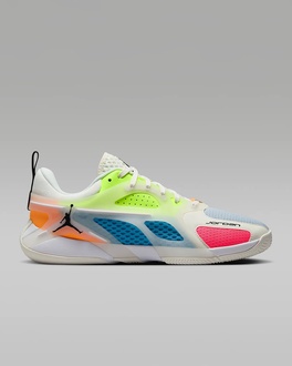 MUŠKE PATIKE ZA KOŠARKU NIKE JORDAN HEIR